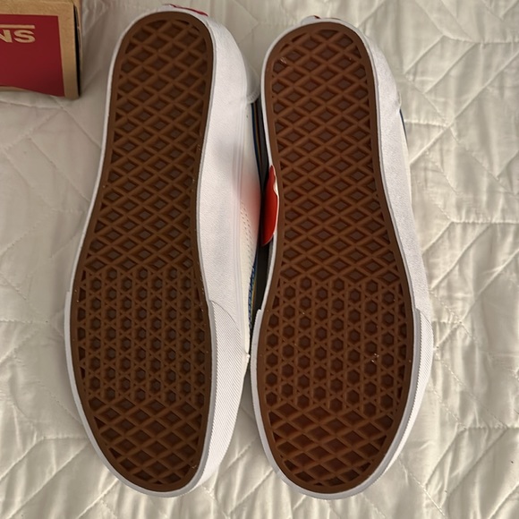 Vans Old Skool shoes - Picture 6 of 8